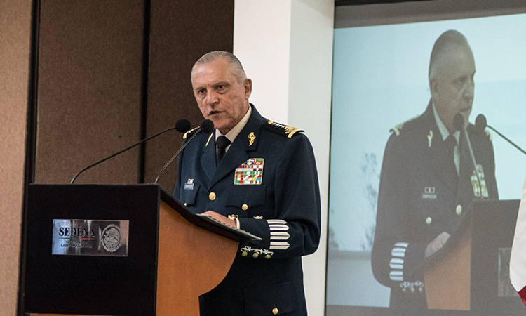 FGR determina no ejercer acción penal contra Salvador Cienfuegos; extitular de Sedena