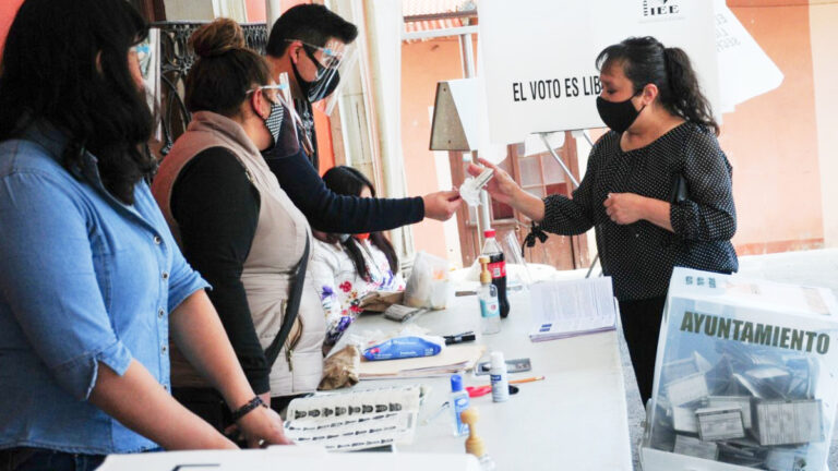 INE avanza en capacitación de funcionarios de casilla; si te tocó, esto harás