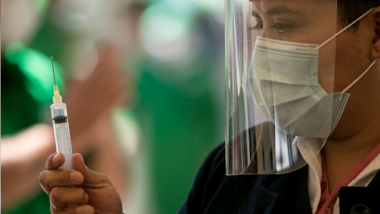 No faltarán vacunas; AMLO confía en que EU ayudará