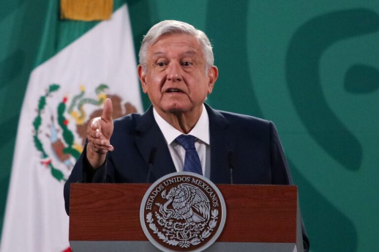 AMLO quiere más austeridad: ahora va contra órganos autónomos