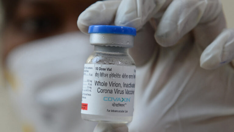 Lo que sabemos sobre Covaxin, sexta vacuna aprobada en México contra el COVID-19