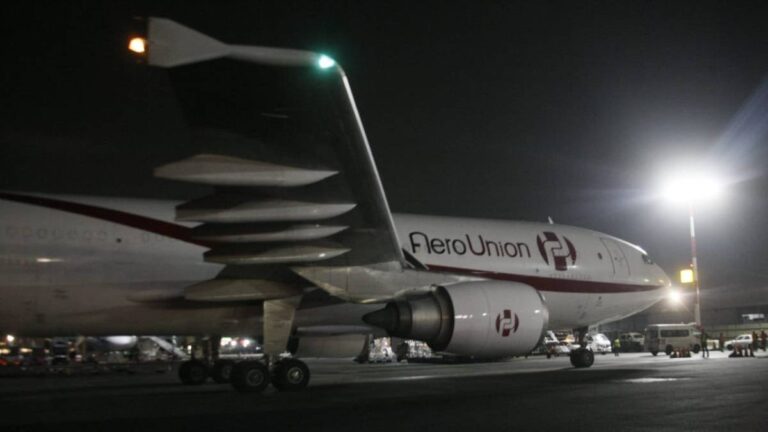 Llegan a México 2 millones de vacunas AstraZeneca