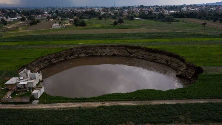 A un mes del megasocavón en Puebla, ejidatarios no han sido indemnizados