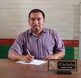 Morena con equipo compacto en Agua Dulce