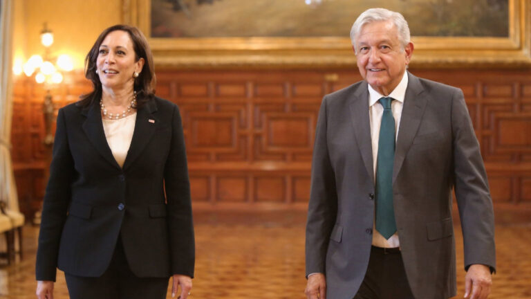 Kamala Harris propuso a AMLO ofrecer avión presidencial a estas personas
