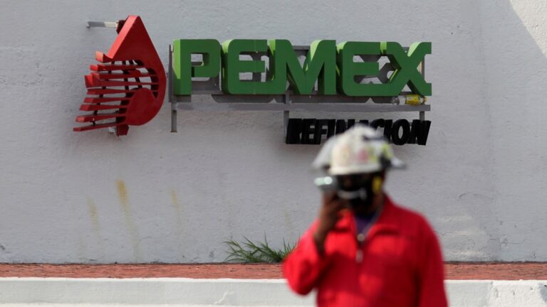 Tardaría “años” recuperación del grado de inversión de Pemex: Moody’s