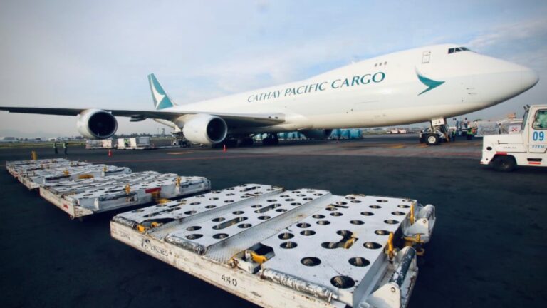 Llega un millón más de vacunas Sinovac; México ha alcanzado más de 71 millones de dosis