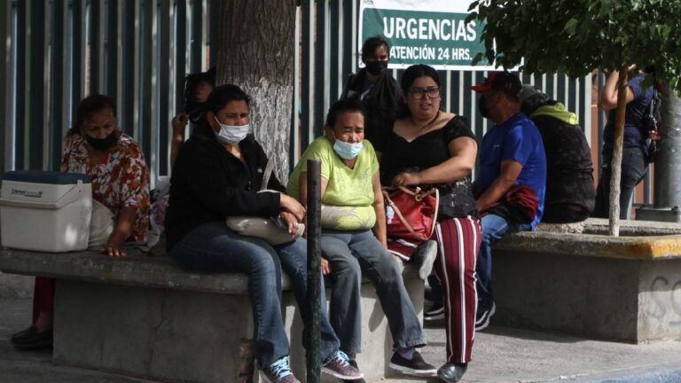 Ssa llama a reconversión hospitalaria COVID-19 por colapso en algunas entidades