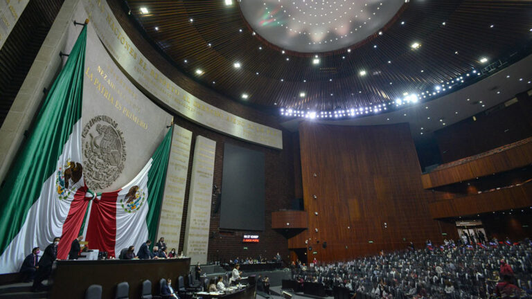 Aprueban diputados Ley de Revocación de Mandato