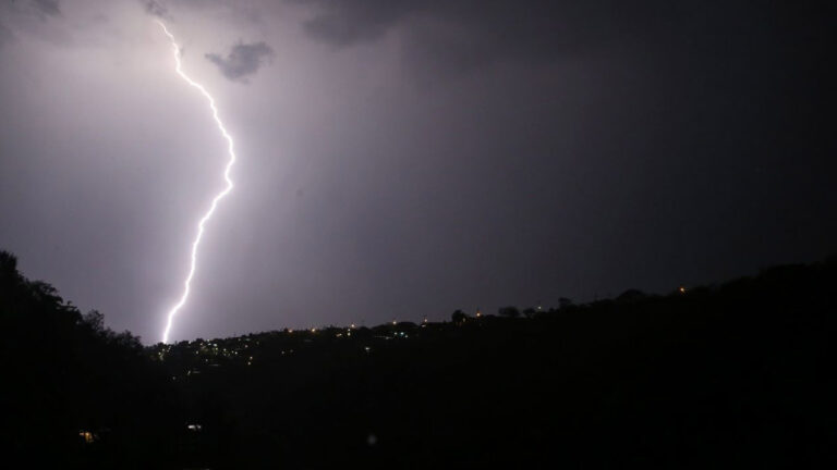 Clima México hoy 8 septiembre: lluvias fuertes con descargas eléctricas