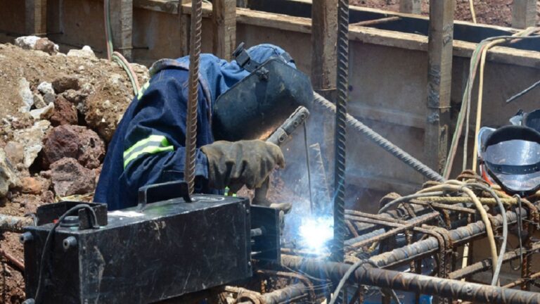 Reporta Inegi baja en tasa de desempleo y la ubica en 4.3% en agosto