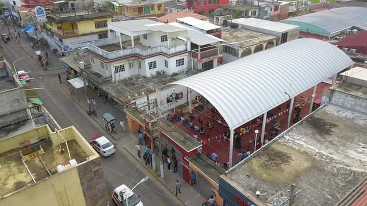 Sergio Guzmán concluye inaugurando obras con sentido social