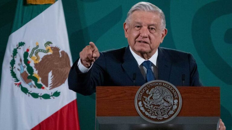 AMLO viajará a frontera con Guatemala; lo acompaña enviado de EU