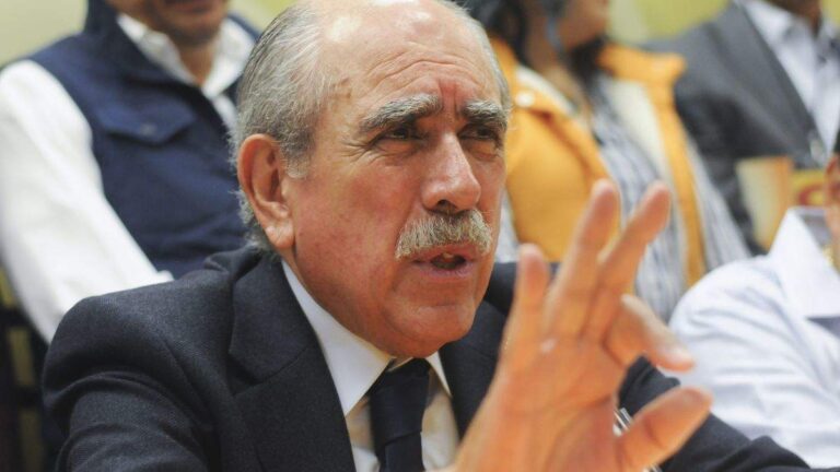 Diputados ratifican a Pablo Gómez Álvarez como titular de la UIF