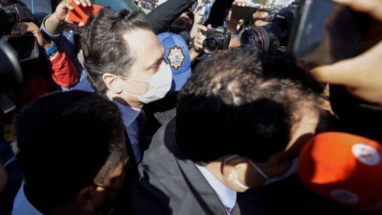 Dan prórroga de 14 días a Lozoya para cerrar investigación por caso Agronitrogenados