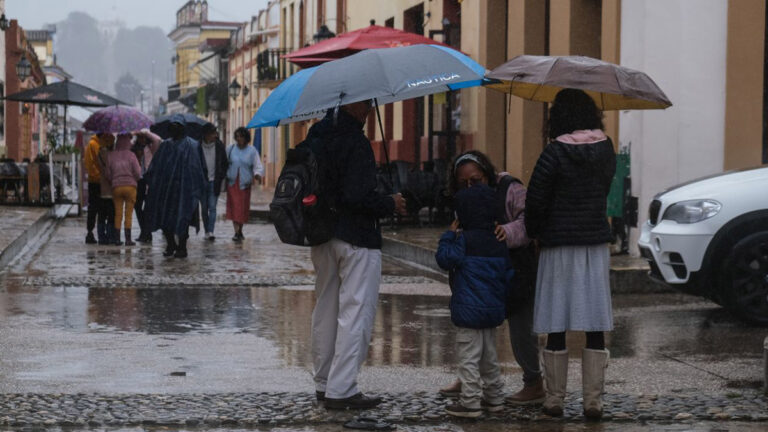 Lleva paraguas, se pronostican lluvias en el noreste, centro y oriente
