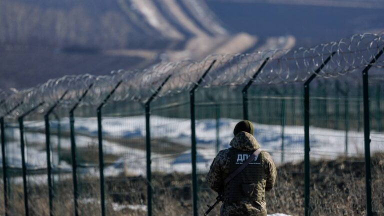 ¿Qué es una operación “bandera falsa” y por qué la OTAN teme que Rusia la aplique?