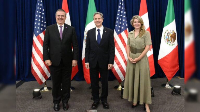 México anuncia desde la Cumbre de las Américas empleos y apoyos para migrantes