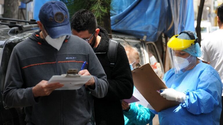 OPS confirma baja de casos COVID-19 en México; 6% de disminución en nuevos contagios