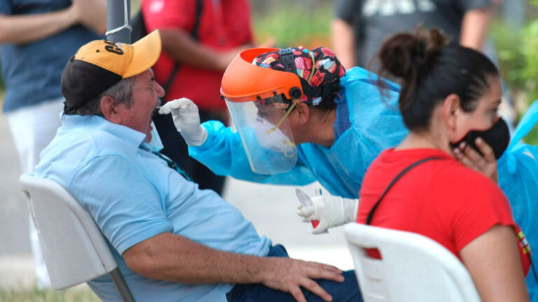 México llega a 7 millones de casos de COVID-19; ve estados con más contagios