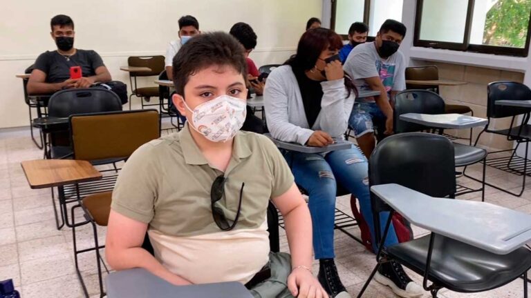 Niño genio de Quintana Roo inicia la universidad a los 12 años
