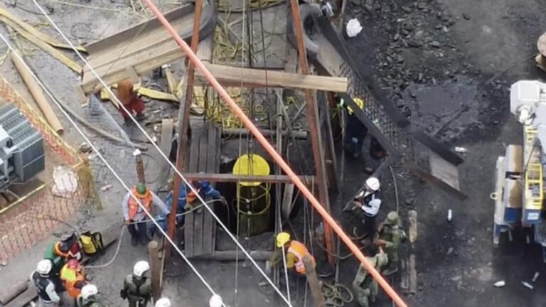 Ya hay condiciones para empezar hoy el rescate de mineros en Coahuila: Protección Civil