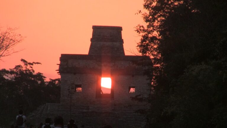 Lo que se sabe de la tumba de un gobernante maya hallada en Yucatán