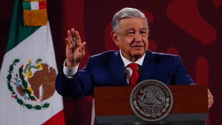 Niega AMLO drogas en intoxicación de estudiantes en Chiapas