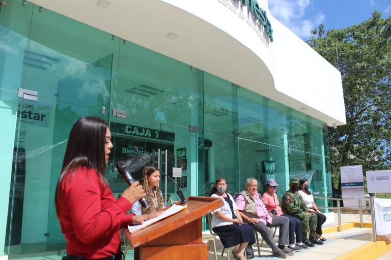 El “Banco del Bienestar” Certeza social para adultos mayores en Agua Dulce