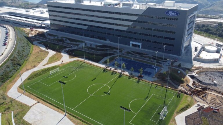 Ford inaugura sede en México con inversión de 260 millones de dólares