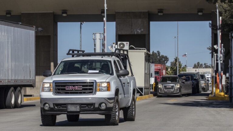 Amplían hasta marzo de 2023 programa de regularización de autos chocolate