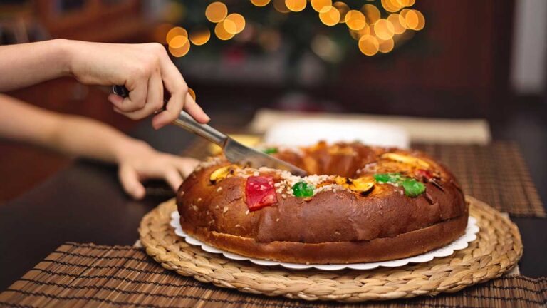 Ya casi es Día de Reyes, ¿pero sabes por qué se come rosca?