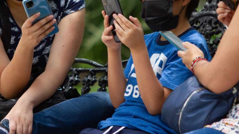 Por reto viral, Cofepris pide denunciar venta sin receta de clonazepam; explica cómo hacerlo