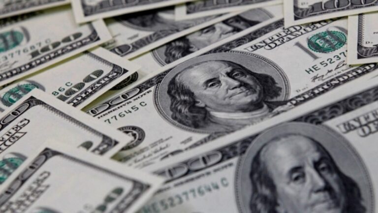 El precio del dólar hoy 15 de marzo de 2023 se cotiza en 18.64 pesos